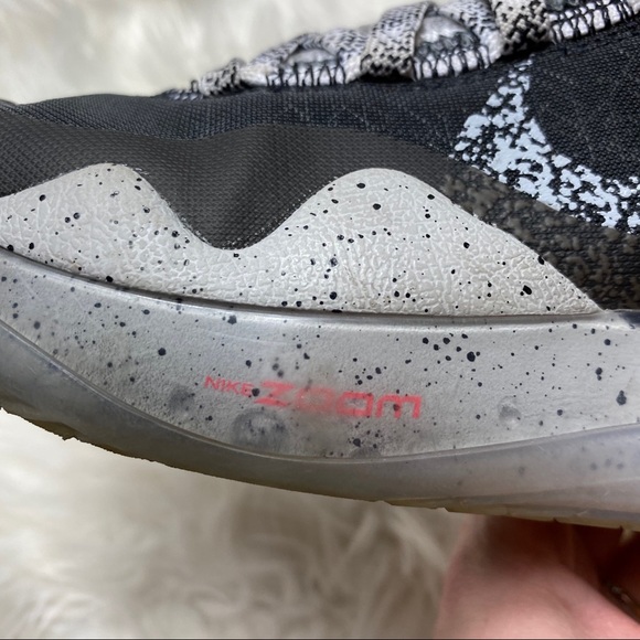 Nike Kevin Durant Air Zoom Basketball Shoes - Picture 10 of 12